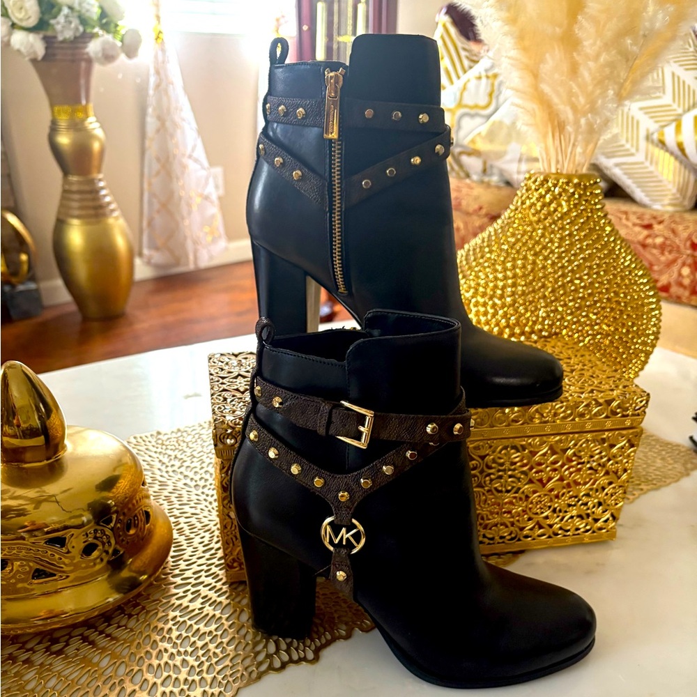 Different types of shoes different prices